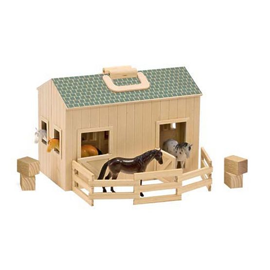 Wooden stable with paddock - 4 horses