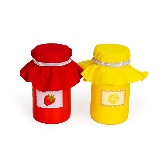 Wooden toaster with accessories