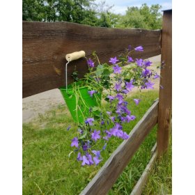 Garden bucket - green