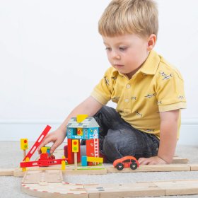 Bigjigs Rail Barriers with sign