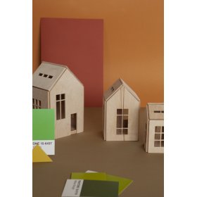 Magnetic Montessori wooden house - natural
