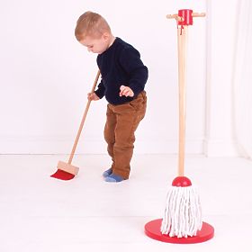Bigjigs Toys Cleaning Play Set Red