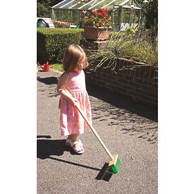Bigjigs Toys Garden broom with long handle green
