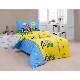 Children's Bedding Mole and Strawberries