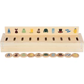 small foot Picture Sorting Puzzle