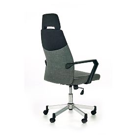 Student chair OLAF