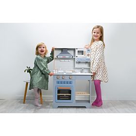 Wooden Interactive Kitchen with Range Hood